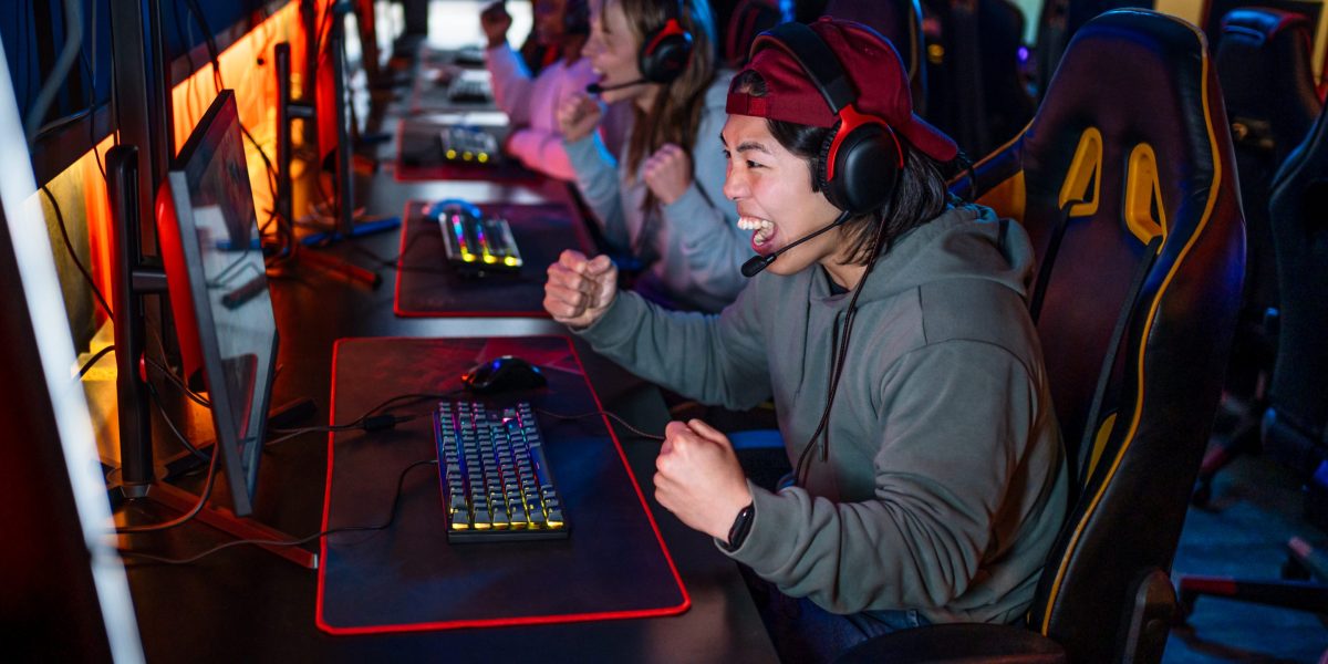 Meet the Gen Z college students who turned Excel into a competitive esport—they’re competing in spreadsheet challenges and it’s helping them land jobs | Fortune